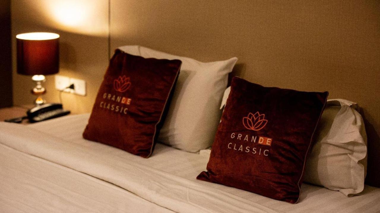 Grande Classic By Goad Avadhess Hospitality 1 Km Walking Street Pattaya Beach Exteriör bild