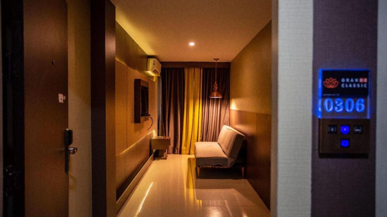 Grande Classic By Goad Avadhess Hospitality 1 Km Walking Street Pattaya Beach Exteriör bild
