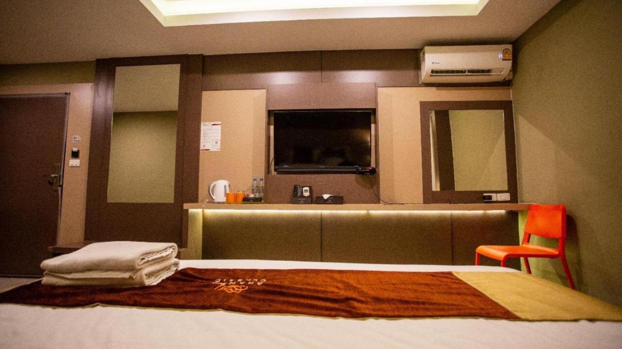 Grande Classic By Goad Avadhess Hospitality 1 Km Walking Street Pattaya Beach Exteriör bild