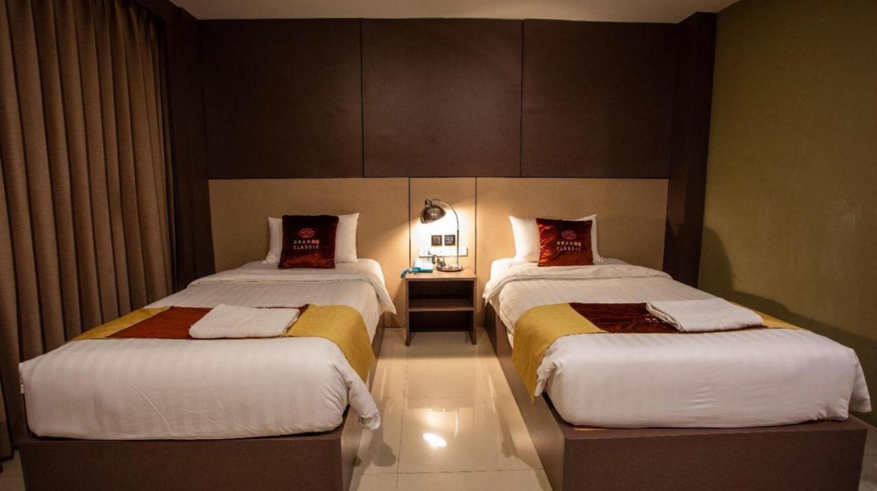 Grande Classic By Goad Avadhess Hospitality 1 Km Walking Street Pattaya Beach Exteriör bild